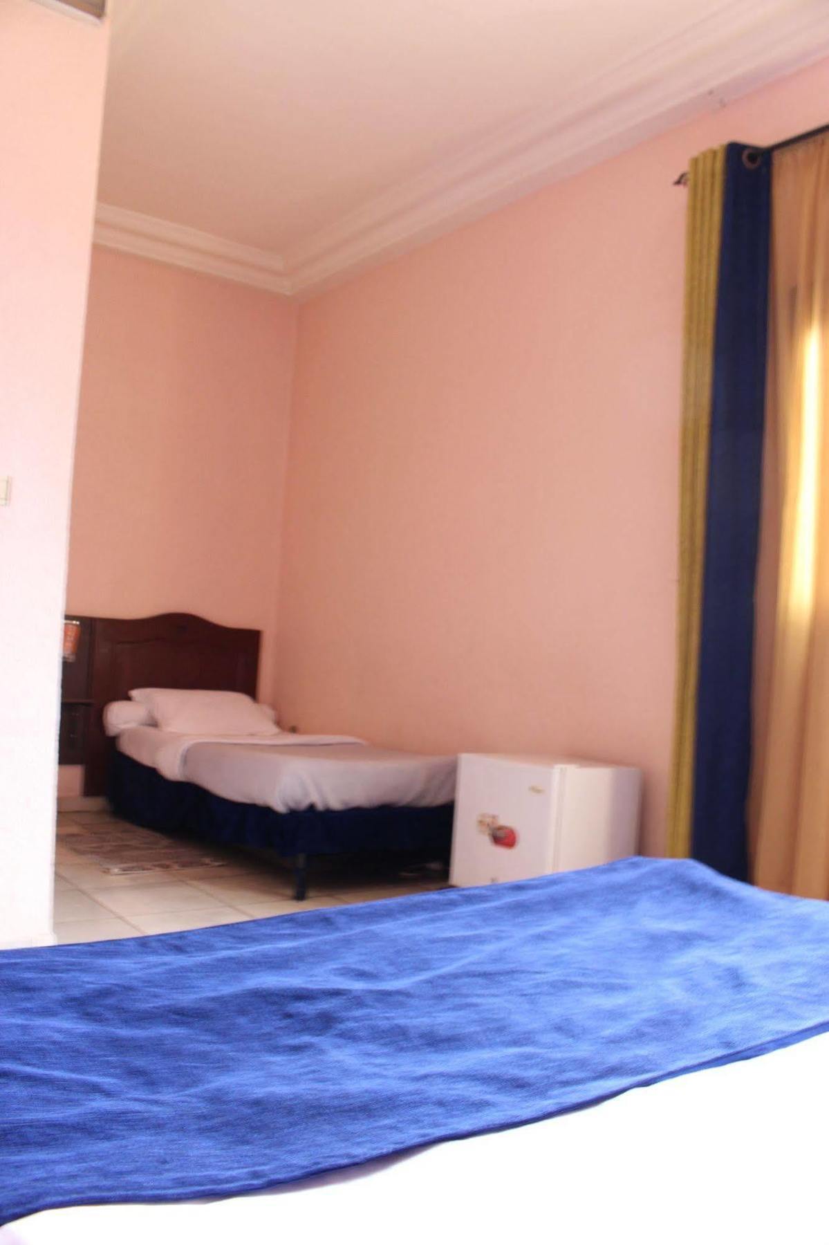 Prestige Hotel Yaoundé Exteriér fotografie